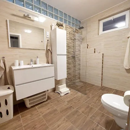 Holiday home Ildiko Lak *