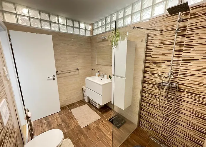 Ildiko Lak Hébergement de vacances *